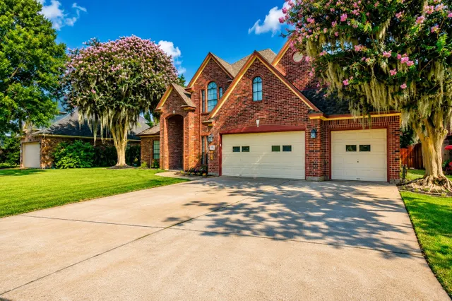 Popular Plantation Oaks Sec 3 Lake Jackson Real Estate