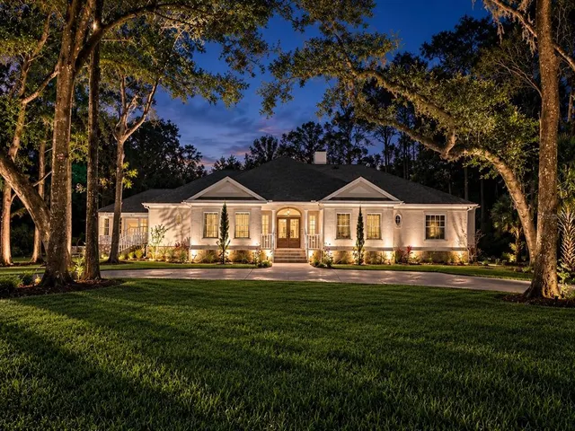 Popular LAKE WATERFORD ESTATES UNIT 01 Real Estate