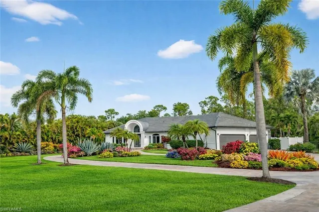 Popular LIVINGSTON WOODS Real Estate