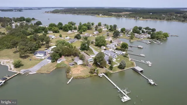Cheap Deep Point Real Estate