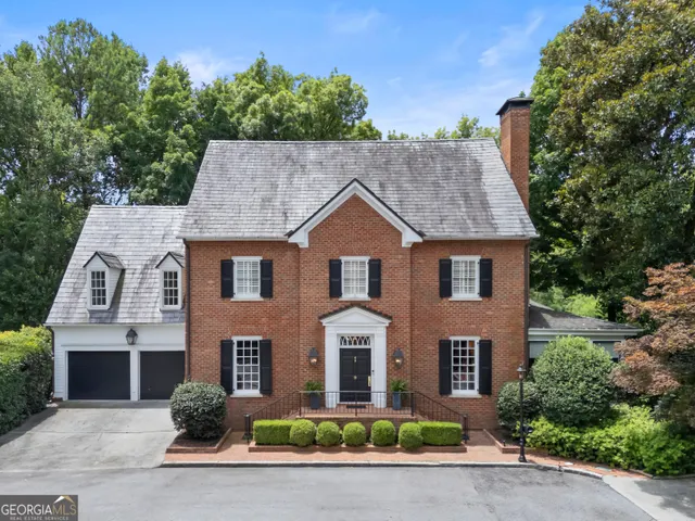Popular Nacoochee Place Real Estate