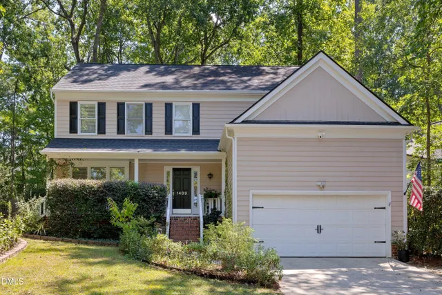 Popular Emerald Chase Real Estate