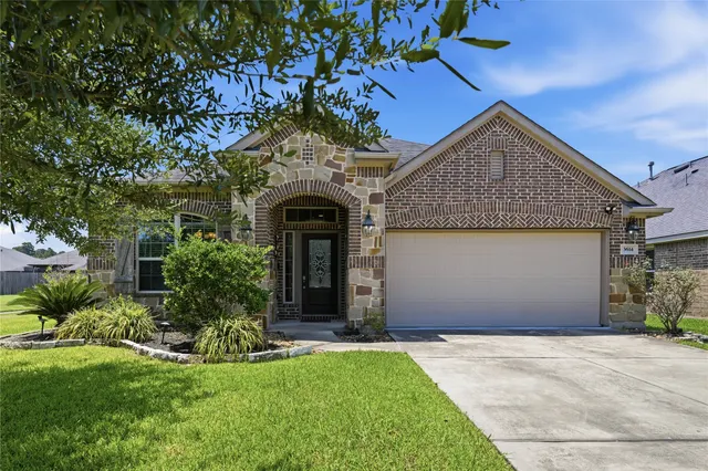Popular Falls At Imperial Oaks 10 Real Estate