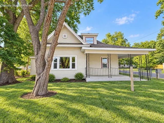 Popular Eagle Hts Real Estate