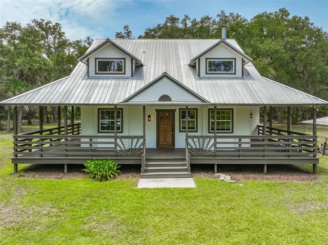 Popular ST. JOHN'S PARK Real Estate