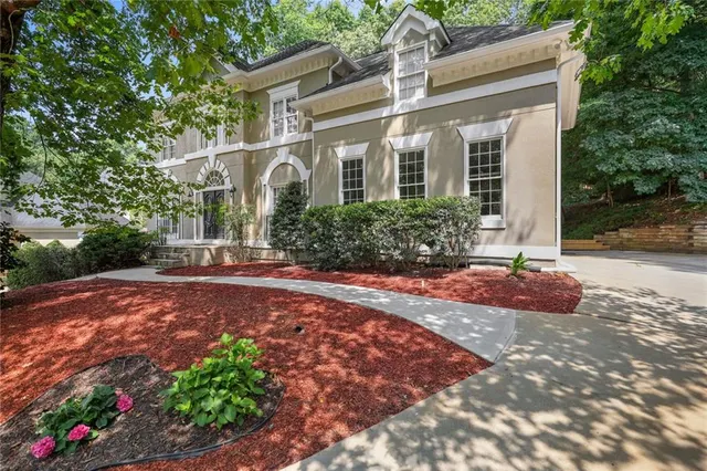 Popular Wynbrook Real Estate