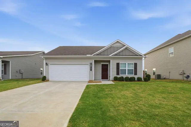 Cheap Longbrooke Real Estate