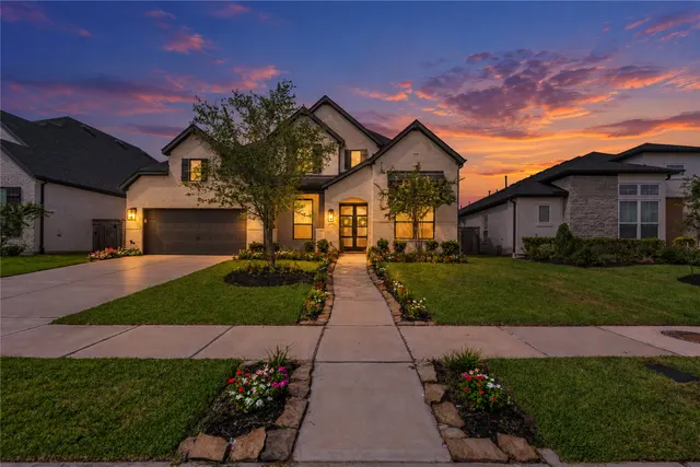 Expensive Sienna Sec 46 Real Estate