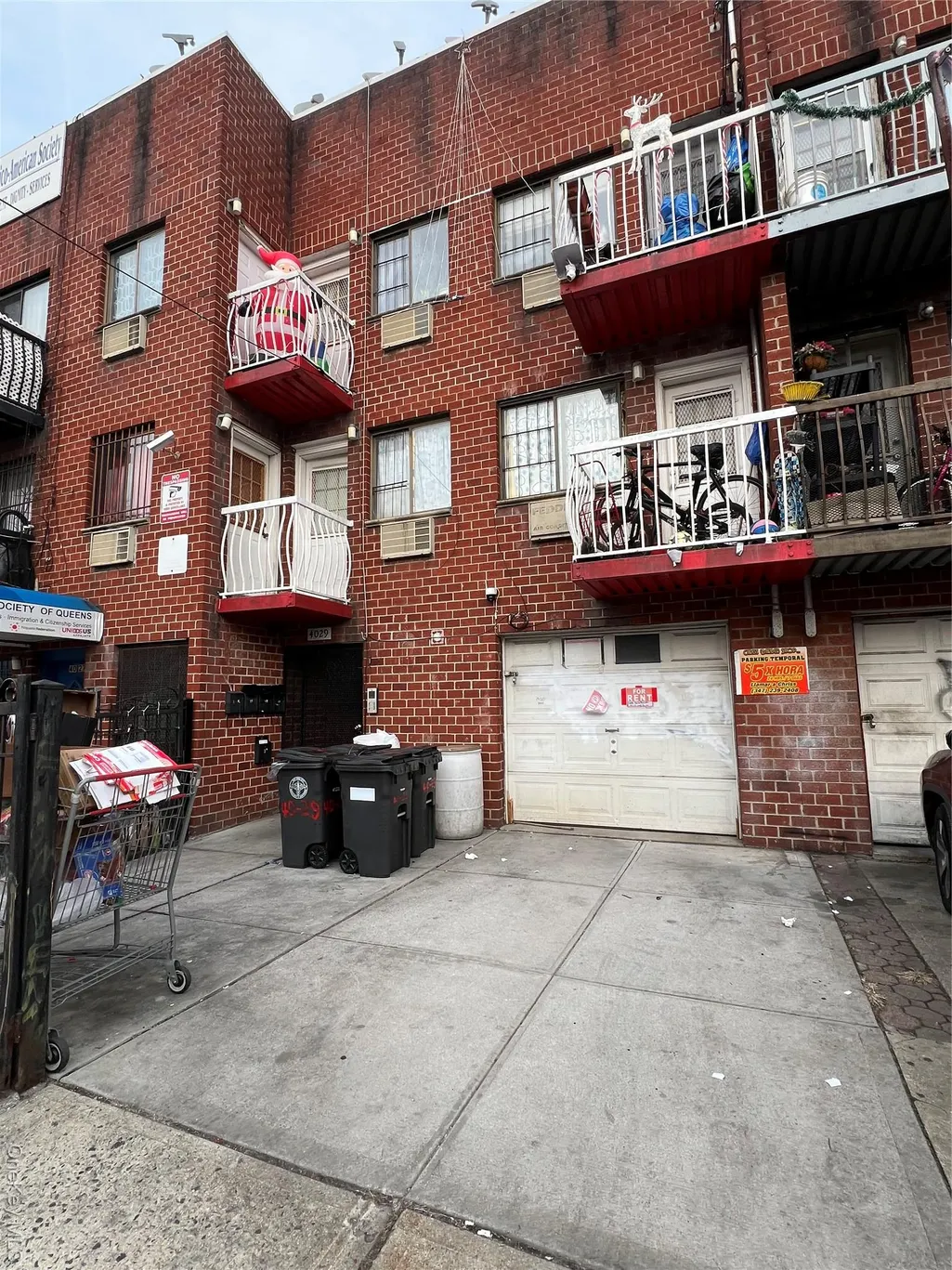 40-29 Street,Unit Corona, Ny, NY 11368
