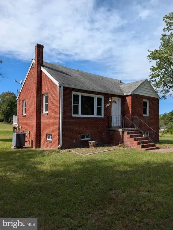 Popular Haymarket Real Estate