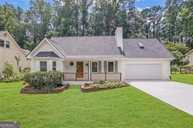 Expensive CALUMET WOODS Real Estate