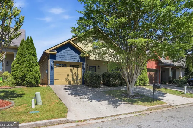Popular CASSVILLE COMMONS PH 2 Real Estate