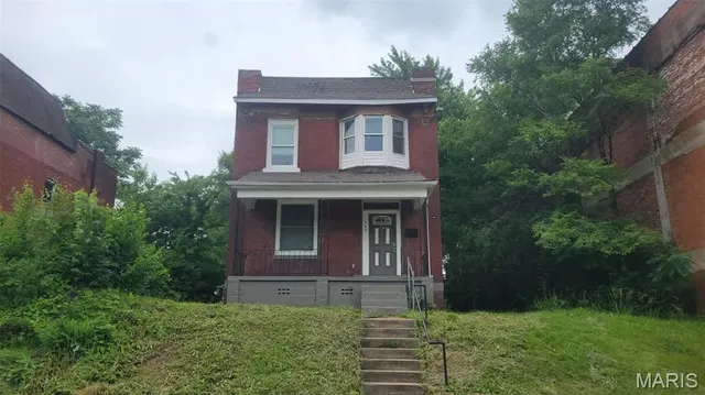 Popular Oxford Place Add Real Estate