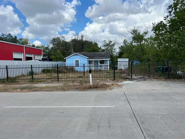 Popular Golden Glade Estates Real Estate