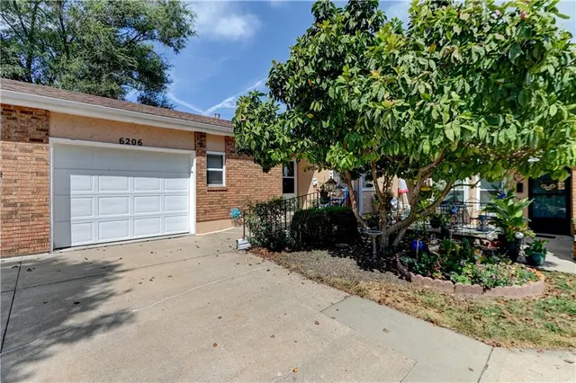 Popular Raytown Landing Real Estate