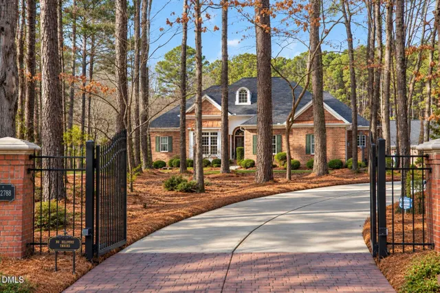 Popular Weaver Crossing Real Estate