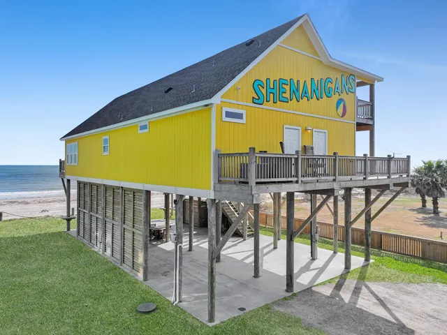 Popular Breakers Real Estate