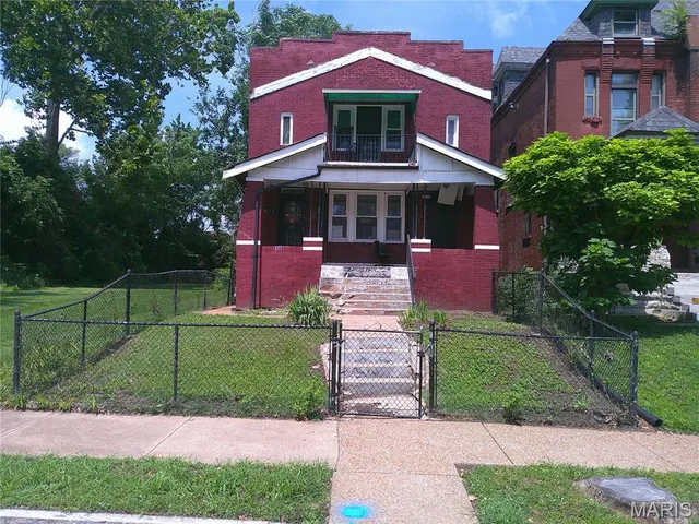 Popular Delmar Blvd Real Estate