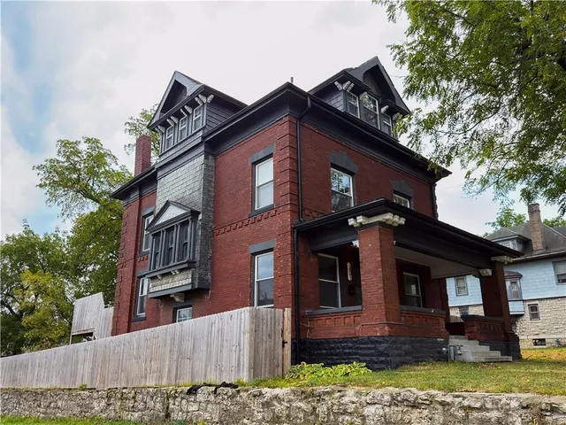 Popular Beacon Hill Annex Real Estate