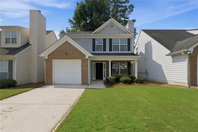 Popular AVALON AT HILLANDALE PARK Real Estate