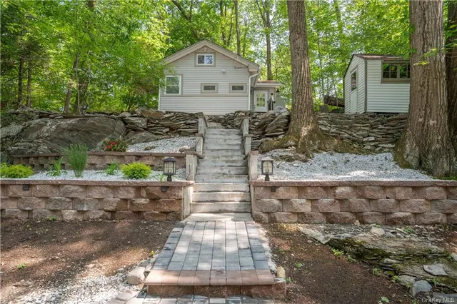 58 Furnace Trail, Greenwood Lake NY 10925