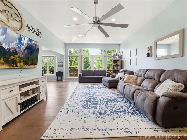 Expensive Hawk Island Estates Real Estate