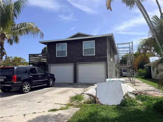 Popular TRAIL ACRES Real Estate