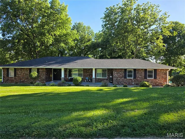 Popular Country Club Estates 1st Add Real Estate