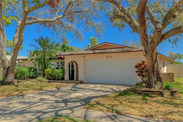 Popular Clearwater Real Estate