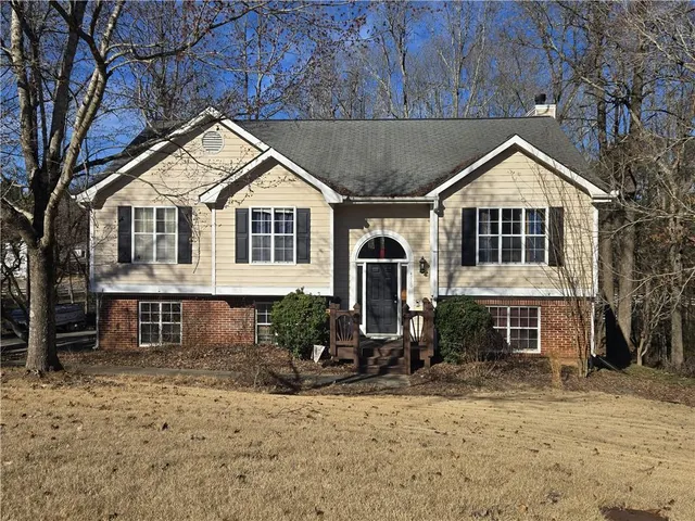 Popular Huntington Acres Real Estate
