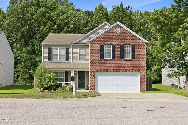 Popular Summer Place Real Estate