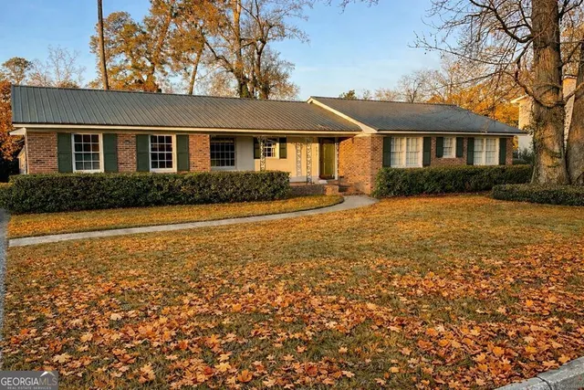Popular Windsor Park Real Estate