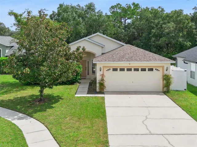 Popular HICKORY COVE 50 149 Real Estate