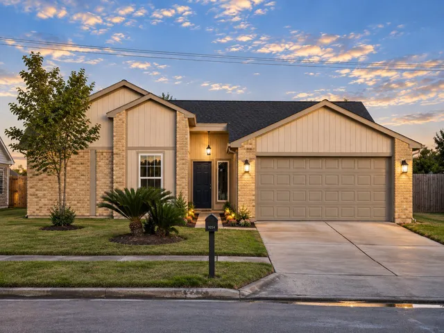 Popular Ridgegate Sub Real Estate