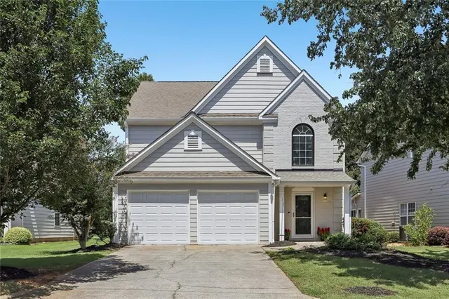 Popular Crabapple Walk Real Estate