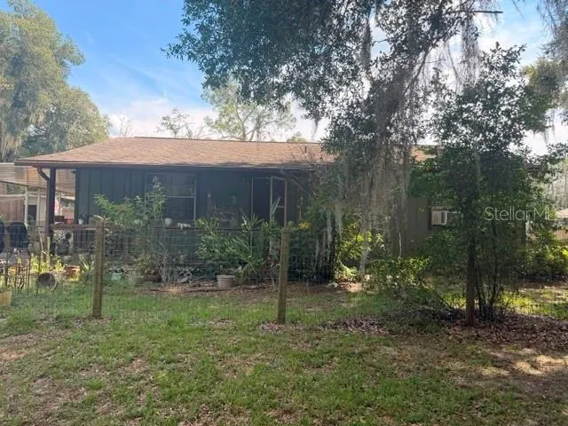 Cheap EAST UMATILLA Real Estate