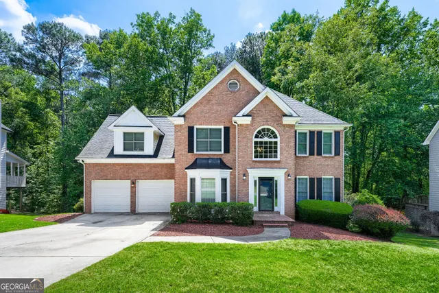 Popular St Johns Park Real Estate