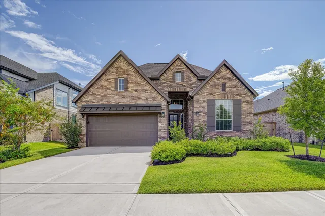 Popular Mulberry Farms Sec 2 Real Estate