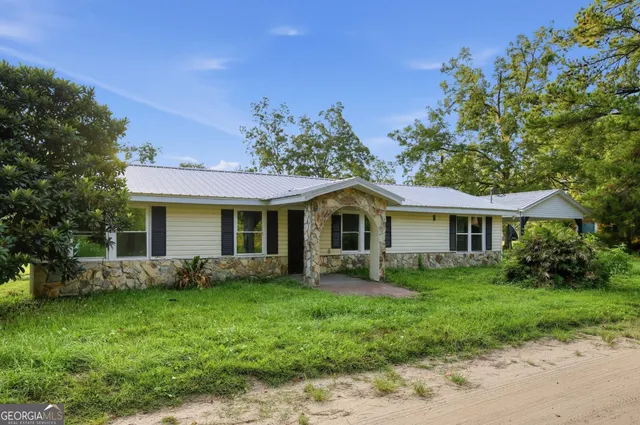 Popular Collinsville Real Estate