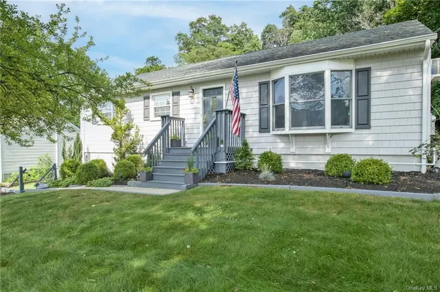 469 Christian Herald Road, Valley Cottage NY 10989