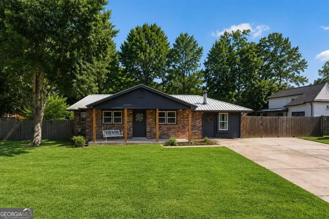 Popular Meadow Brook Hills Real Estate