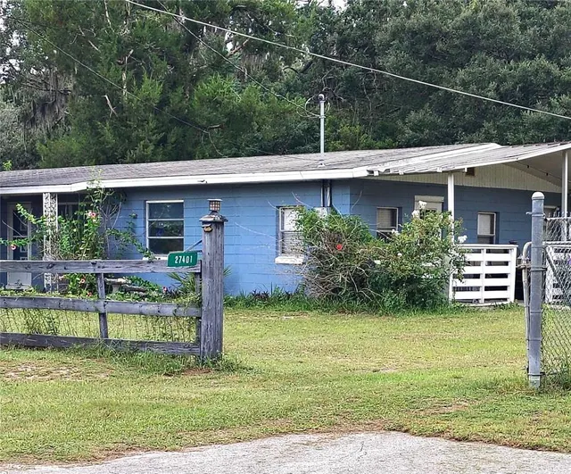Cheap Okahumpka Real Estate