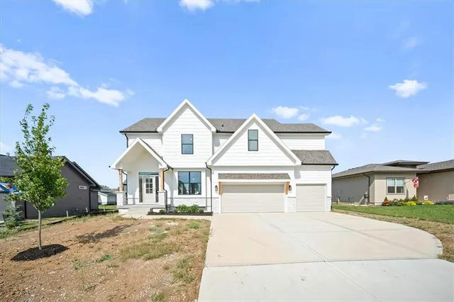 Popular Hook Farms Real Estate