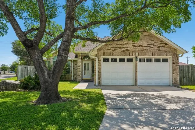 Popular Towne Lake Real Estate