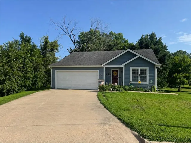Cheap Linwood Real Estate