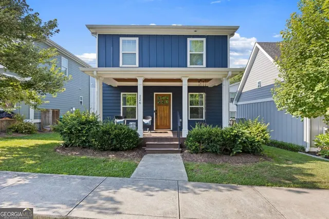 Expensive 10 on Old Canton Real Estate