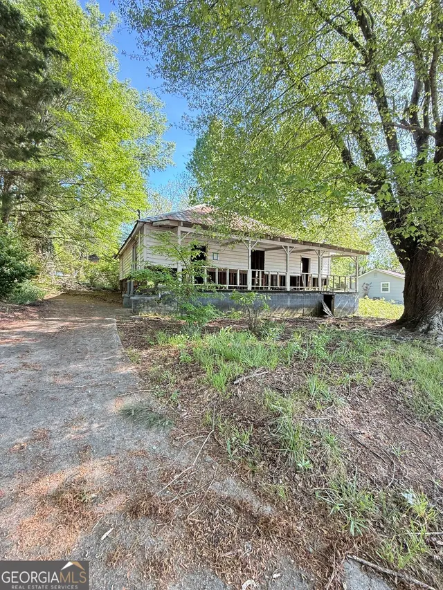 Cheap DOUGLAS HOSIERY MILL PROPERTY Real Estate