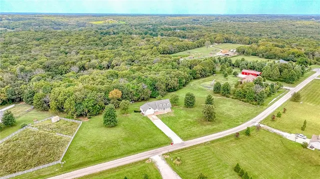 Expensive Oakshire Estates Real Estate