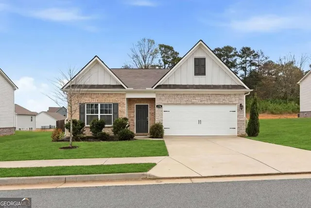 Popular Old Gilliam Crossing Real Estate
