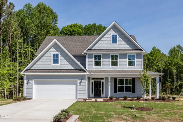 Popular Hillcrest Grove Real Estate